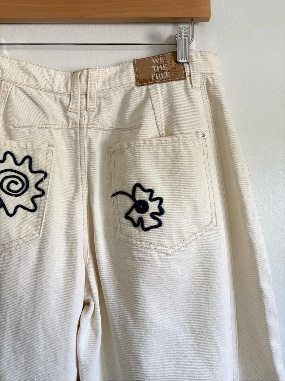 We The Free Good Luck Soutache Barrel Jeans in Ivory NEW - Picture 6 of 7